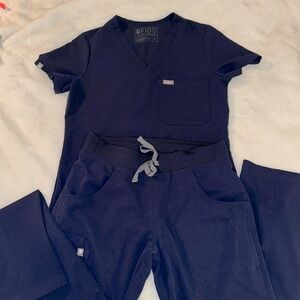 Figs Navy Blue Women's Scrub Set